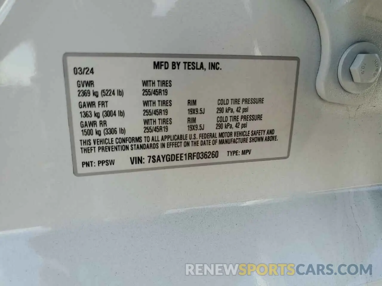 15 Photograph of a damaged car 7SAYGDEE1RF036260 TESLA MODEL Y 2024