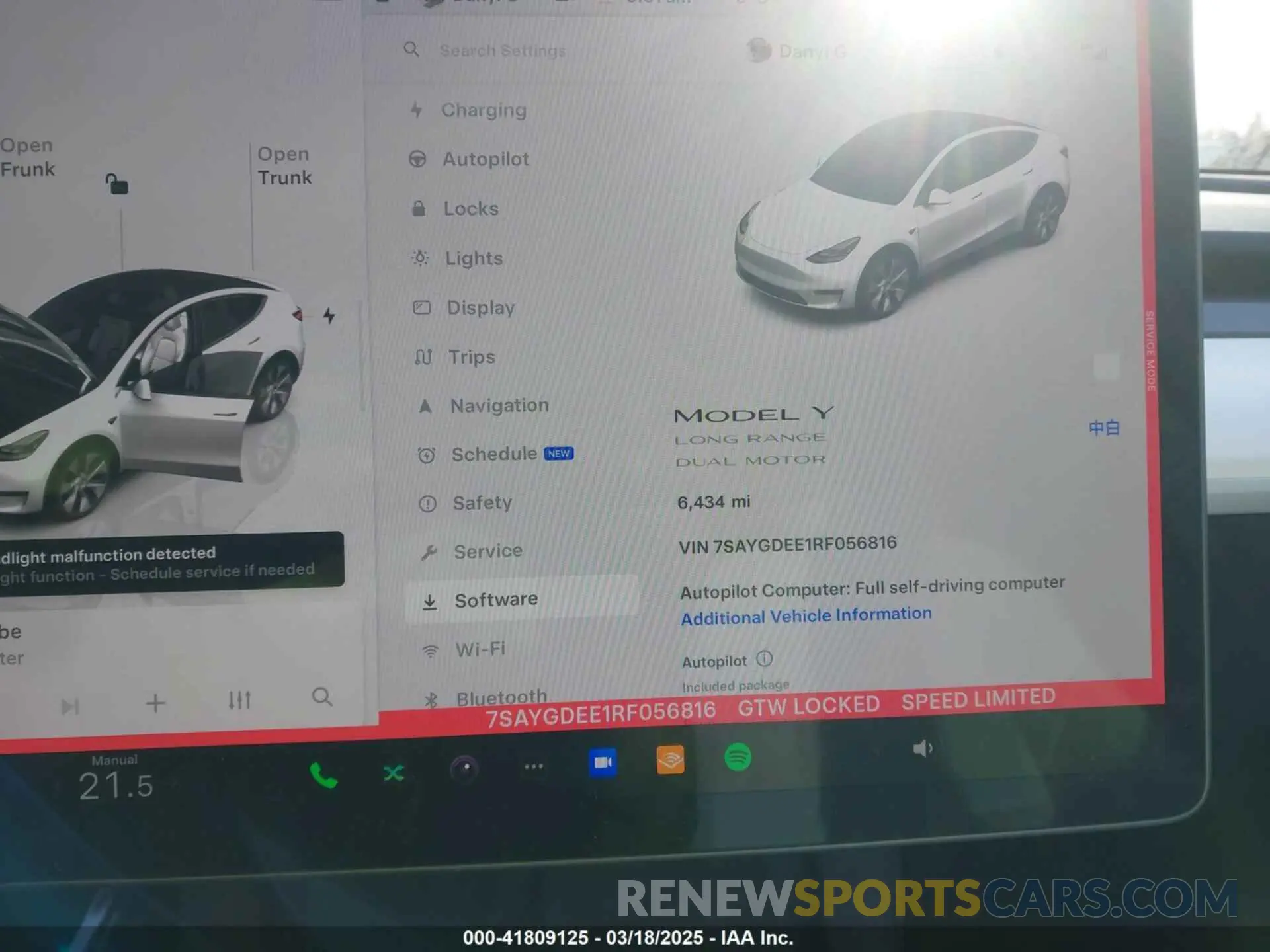 7 Photograph of a damaged car 7SAYGDEE1RF056816 TESLA MODEL Y 2024