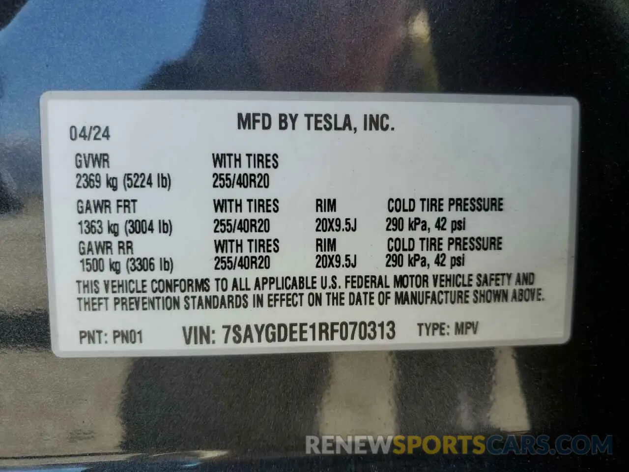 14 Photograph of a damaged car 7SAYGDEE1RF070313 TESLA MODEL Y 2024