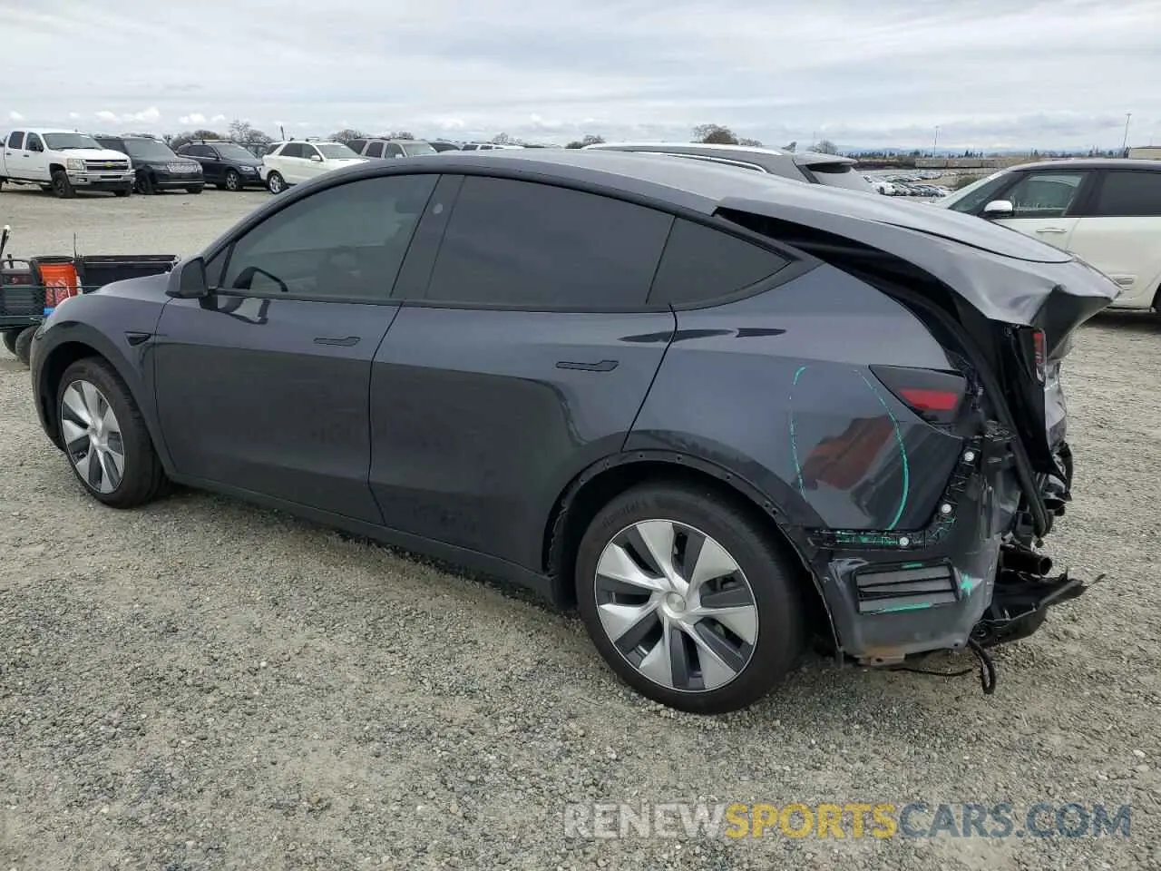 2 Photograph of a damaged car 7SAYGDEE1RF073566 TESLA MODEL Y 2024
