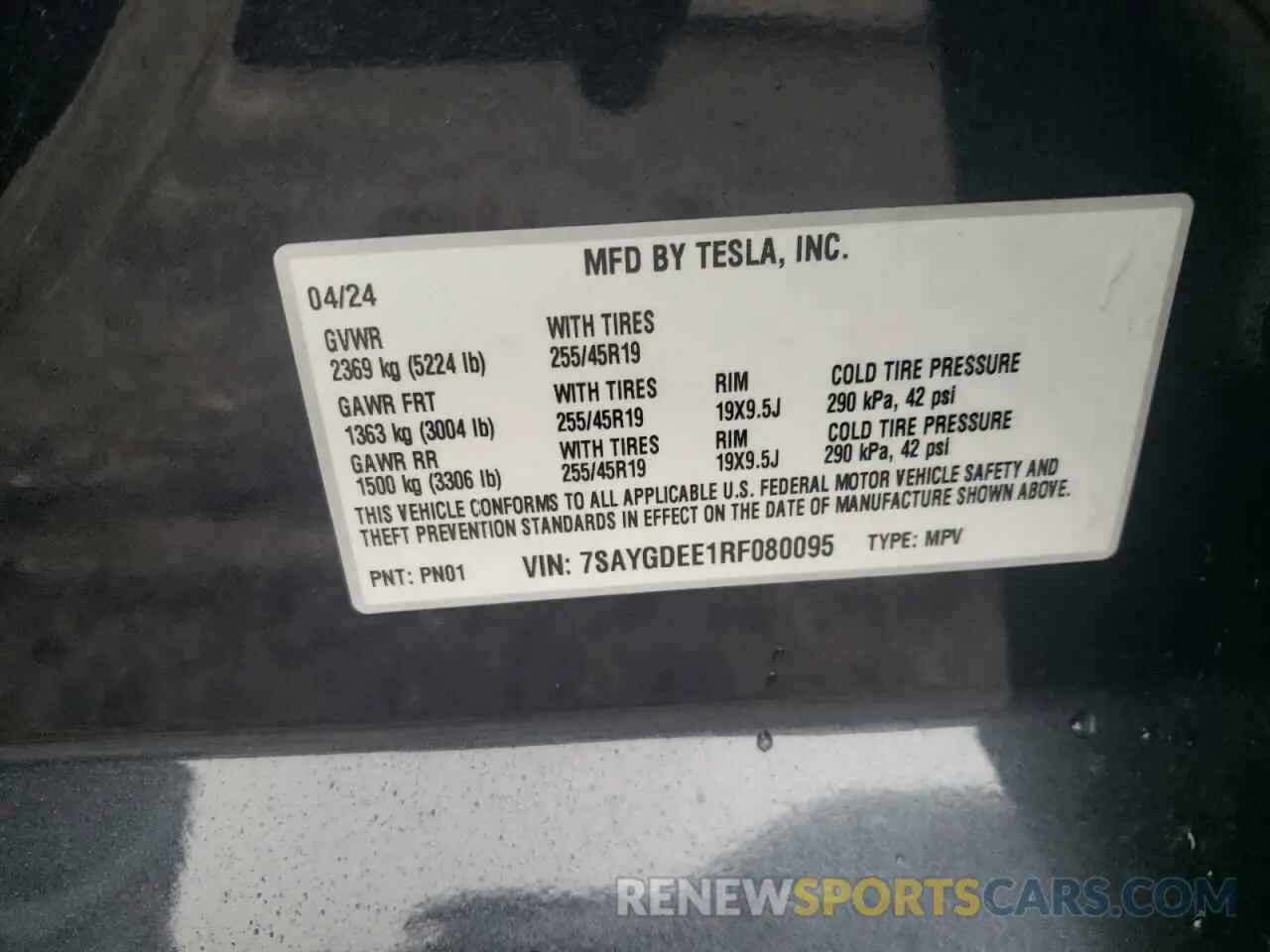 12 Photograph of a damaged car 7SAYGDEE1RF080095 TESLA MODEL Y 2024