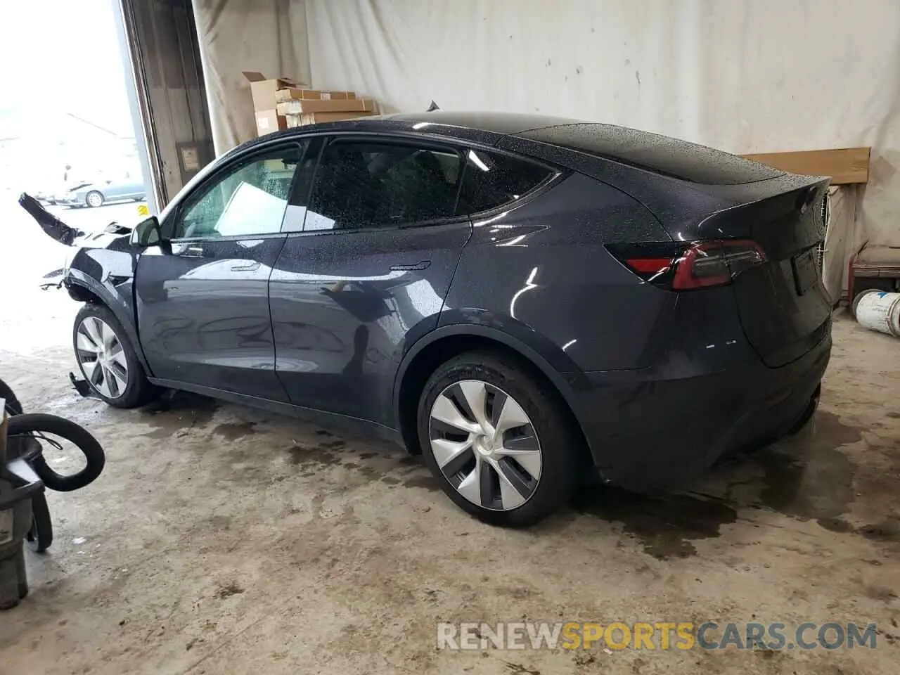 2 Photograph of a damaged car 7SAYGDEE1RF087256 TESLA MODEL Y 2024