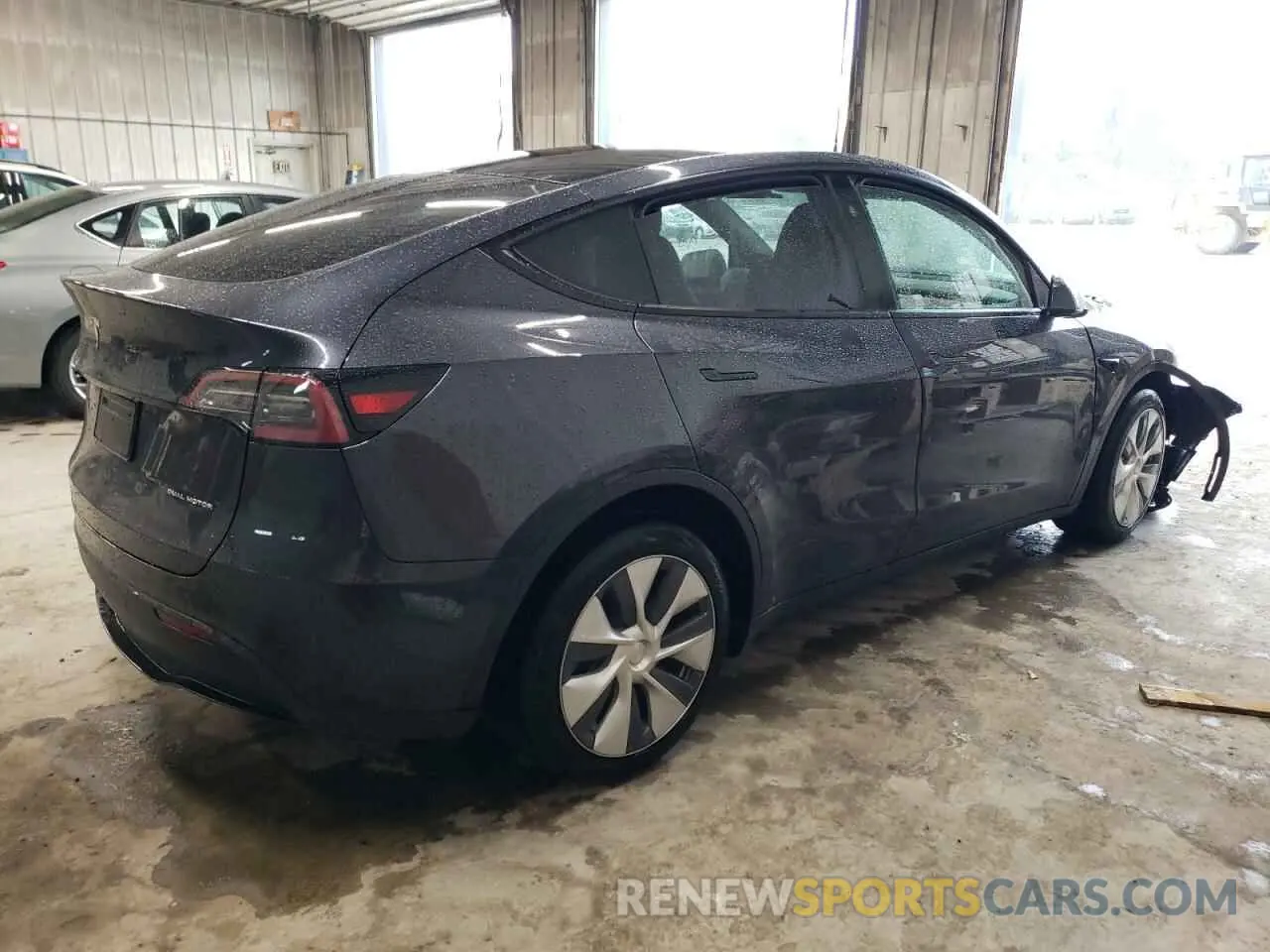 3 Photograph of a damaged car 7SAYGDEE1RF087256 TESLA MODEL Y 2024