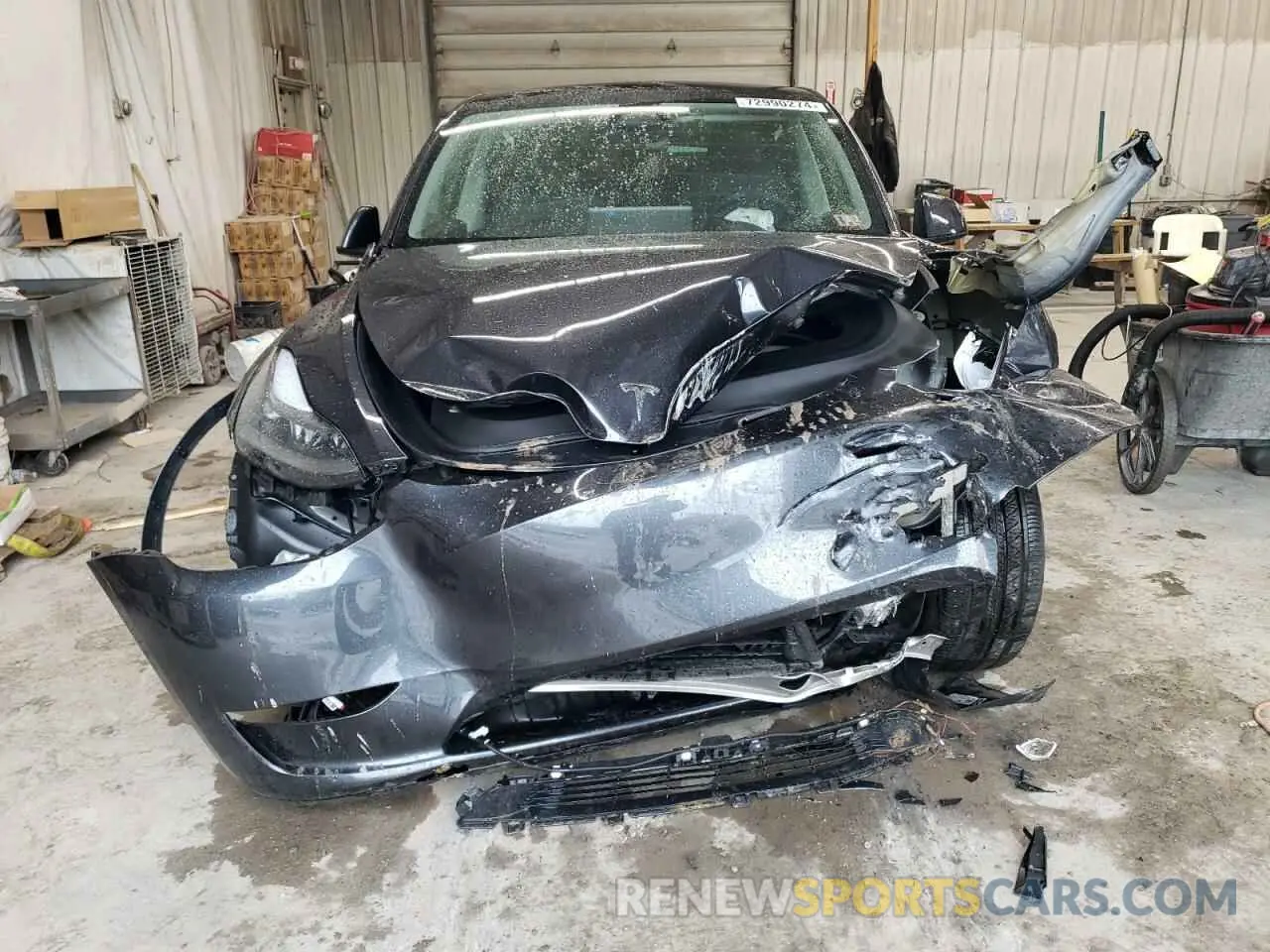 5 Photograph of a damaged car 7SAYGDEE1RF087256 TESLA MODEL Y 2024
