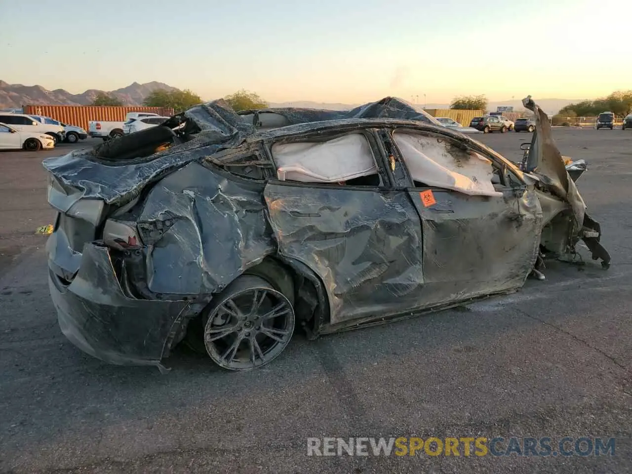 3 Photograph of a damaged car 7SAYGDEE1RF132762 TESLA MODEL Y 2024