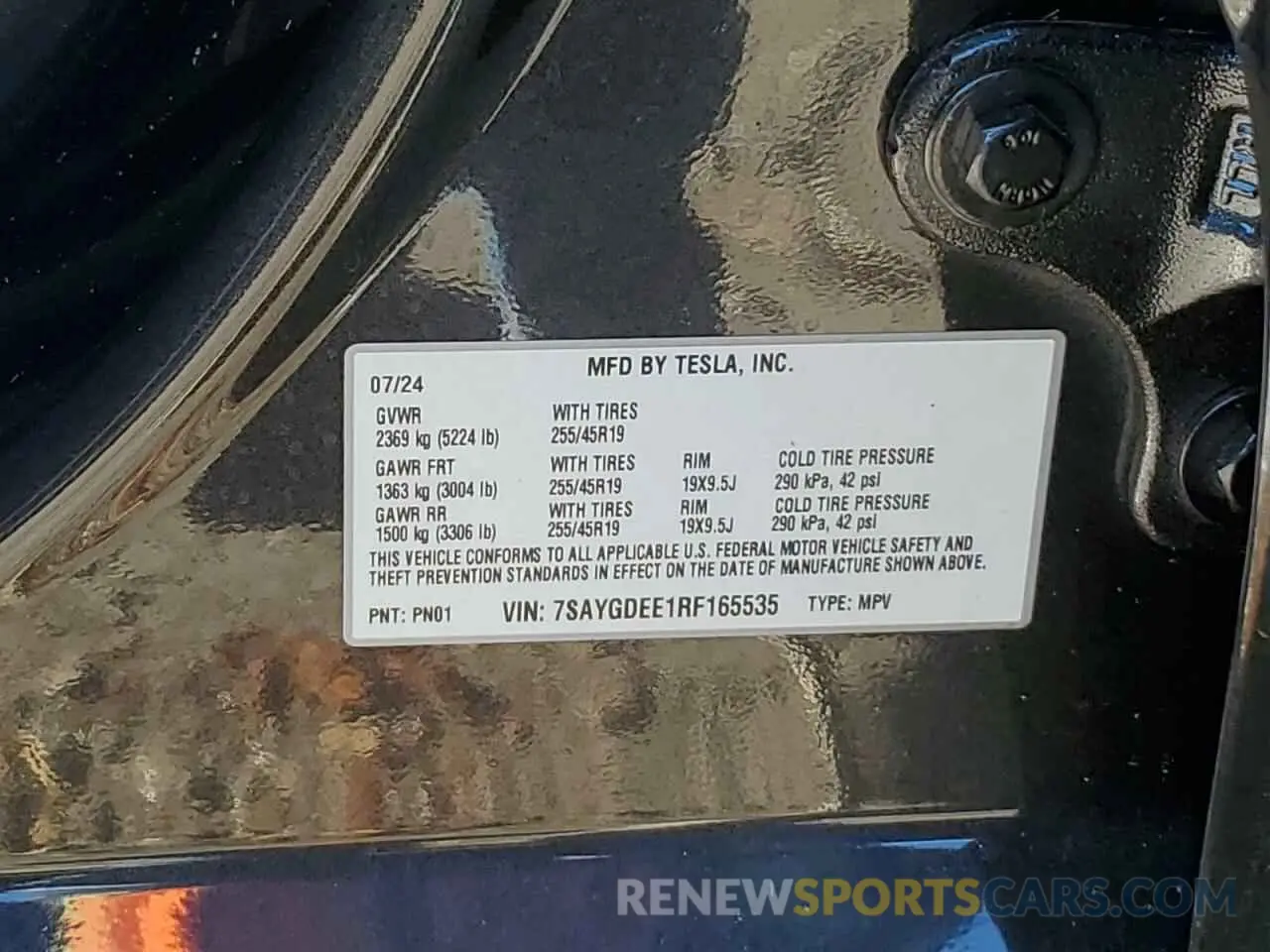 13 Photograph of a damaged car 7SAYGDEE1RF165535 TESLA MODEL Y 2024