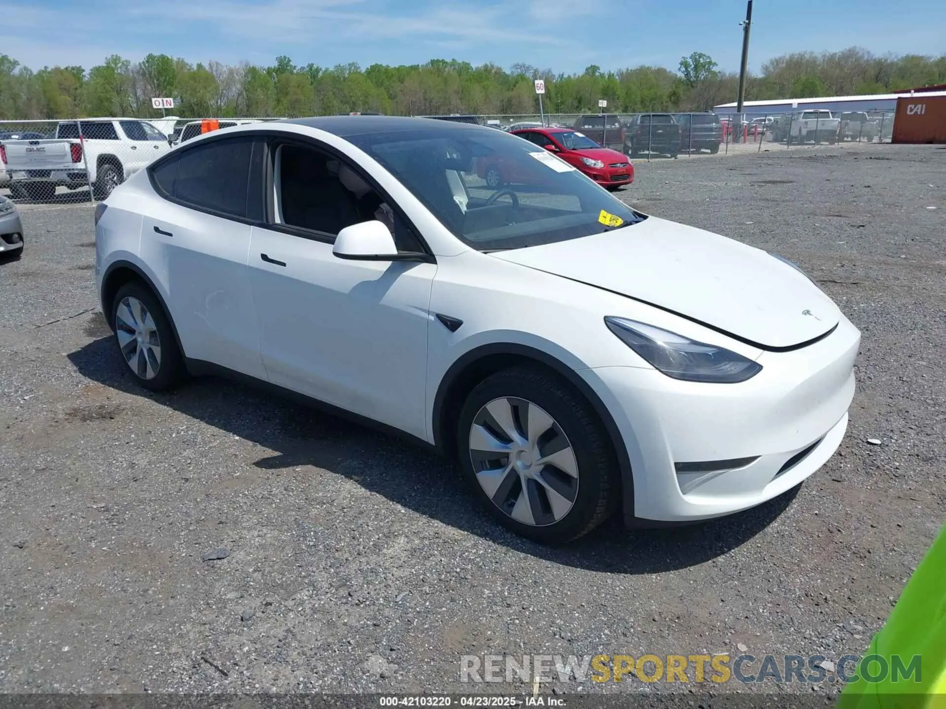 1 Photograph of a damaged car 7SAYGDEE2RA223679 TESLA MODEL Y 2024