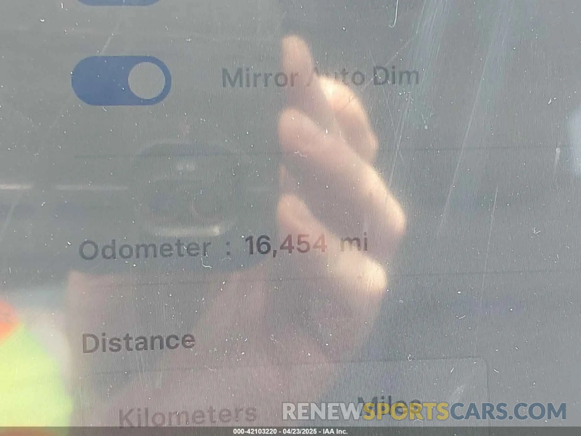 15 Photograph of a damaged car 7SAYGDEE2RA223679 TESLA MODEL Y 2024