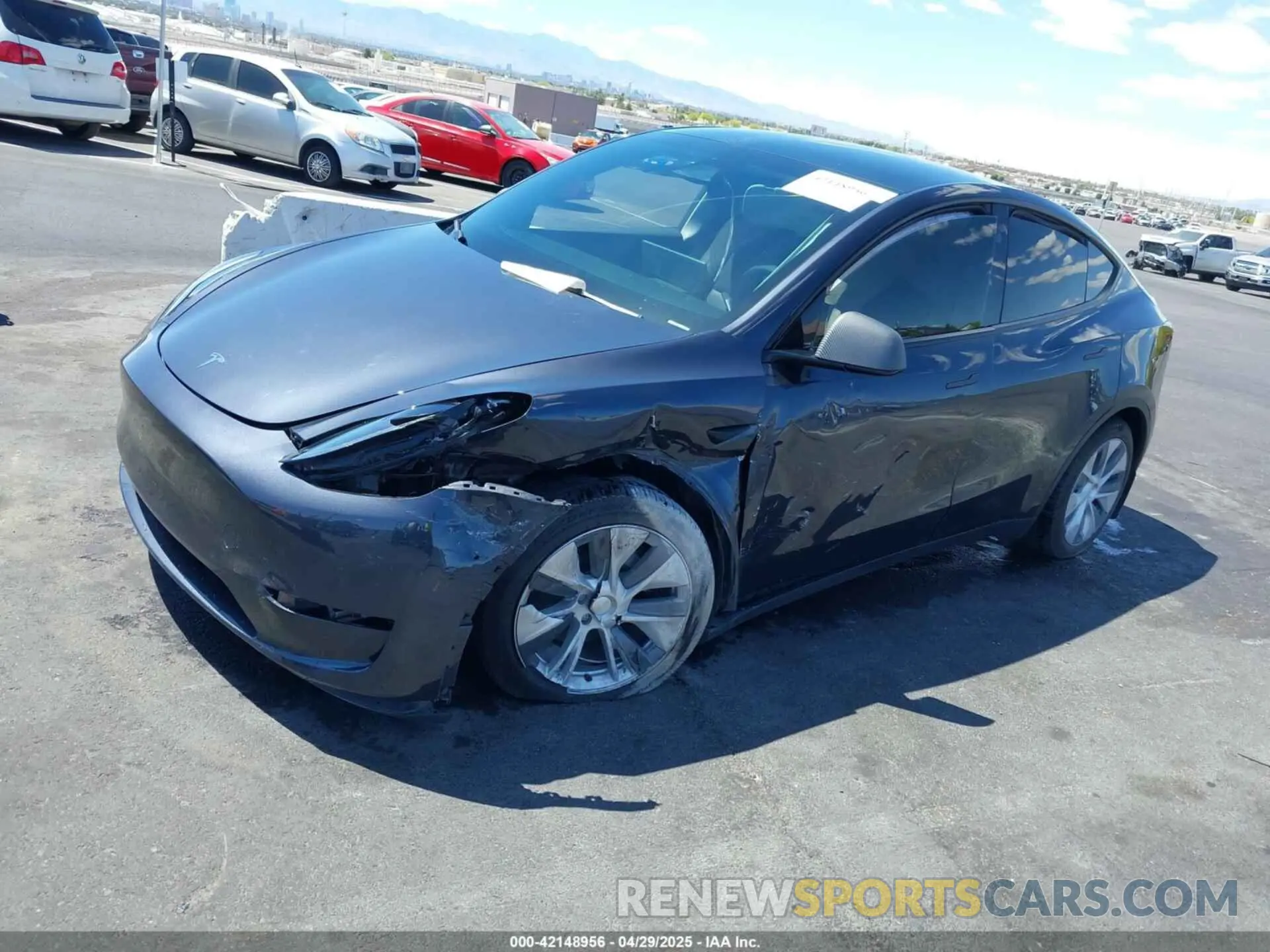 6 Photograph of a damaged car 7SAYGDEE2RA233855 TESLA MODEL Y 2024