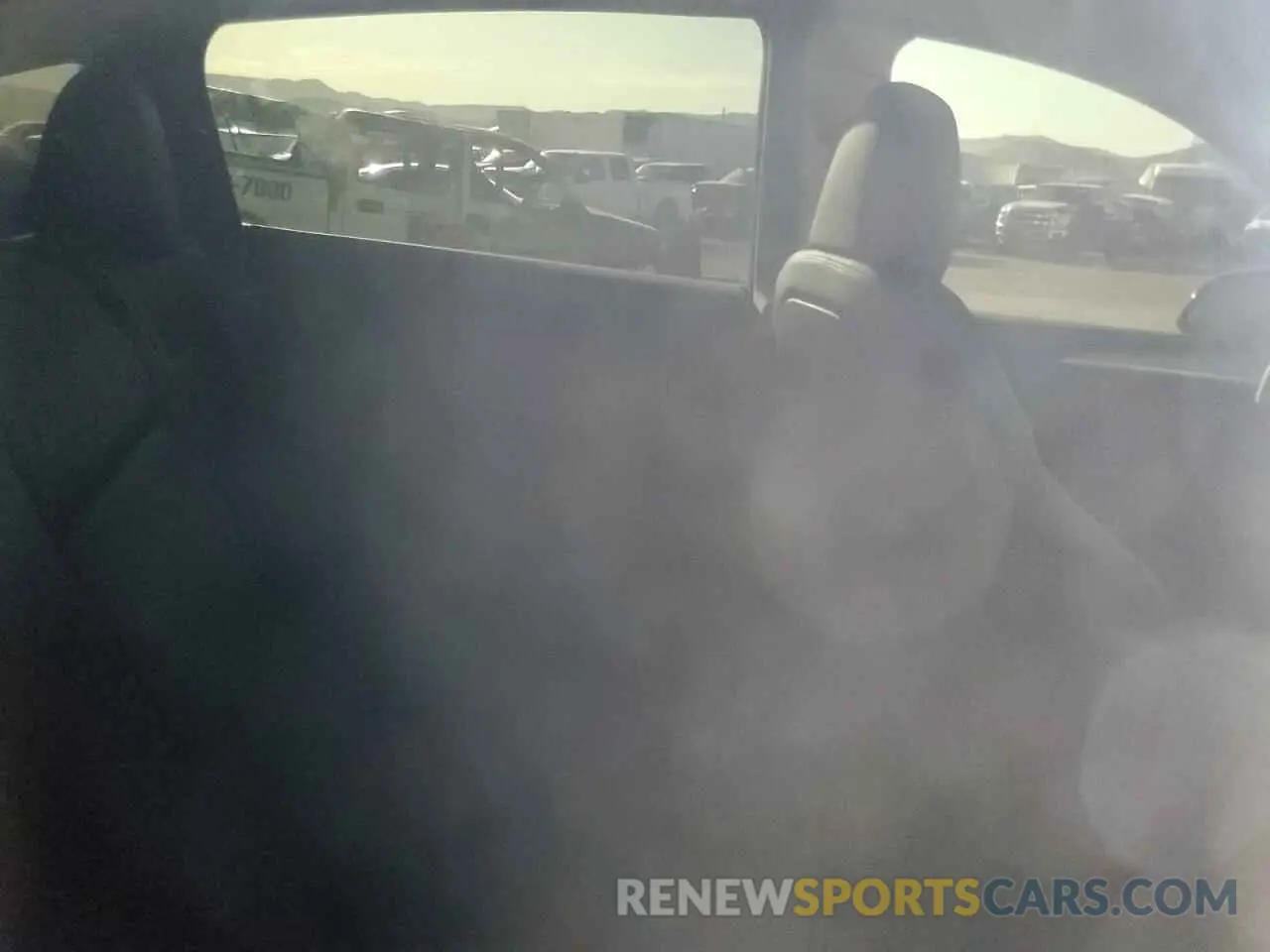 11 Photograph of a damaged car 7SAYGDEE2RA256729 TESLA MODEL Y 2024