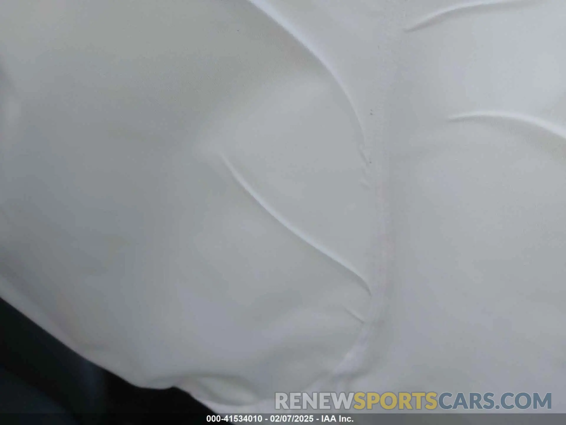 15 Photograph of a damaged car 7SAYGDEE2RA311261 TESLA MODEL Y 2024