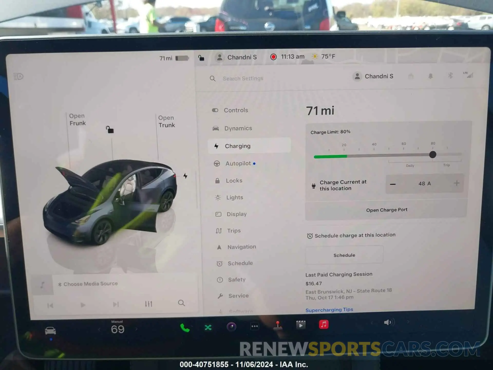 17 Photograph of a damaged car 7SAYGDEE2RA328898 TESLA MODEL Y 2024