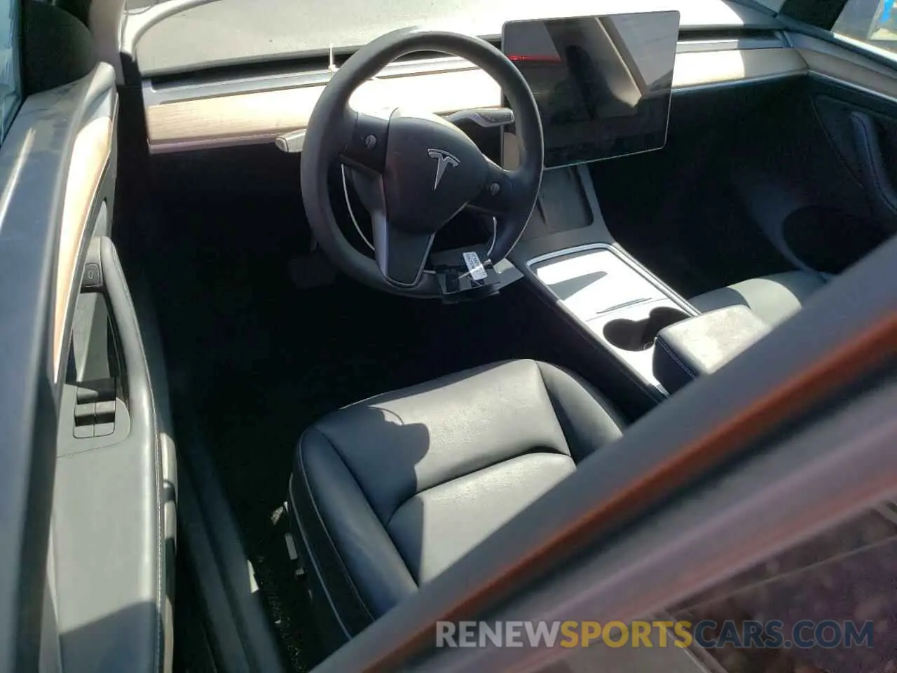 8 Photograph of a damaged car 7SAYGDEE2RF003784 TESLA MODEL Y 2024