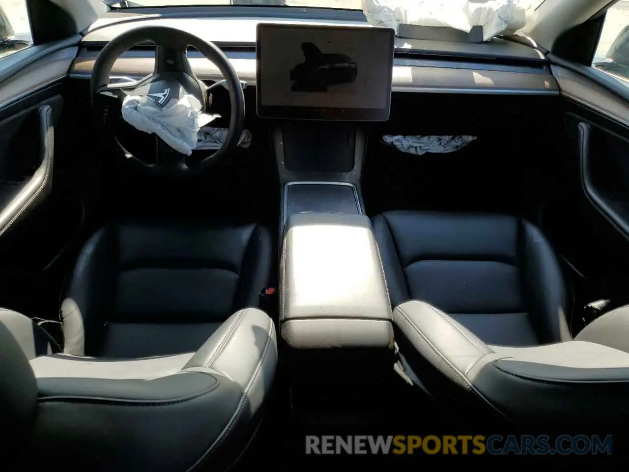 8 Photograph of a damaged car 7SAYGDEE2RF025669 TESLA MODEL Y 2024