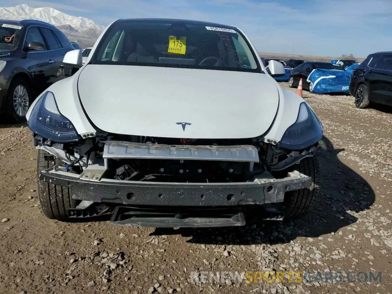5 Photograph of a damaged car 7SAYGDEE2RF076766 TESLA MODEL Y 2024