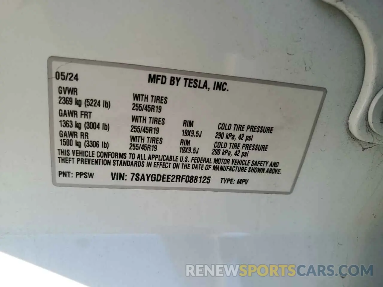 14 Photograph of a damaged car 7SAYGDEE2RF088125 TESLA MODEL Y 2024