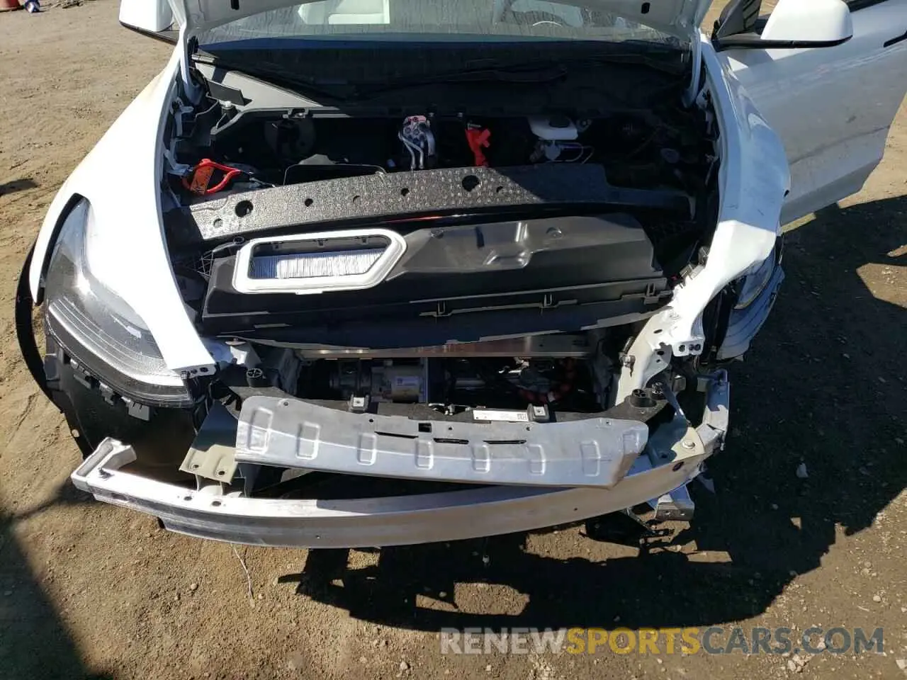 11 Photograph of a damaged car 7SAYGDEE2RF121690 TESLA MODEL Y 2024
