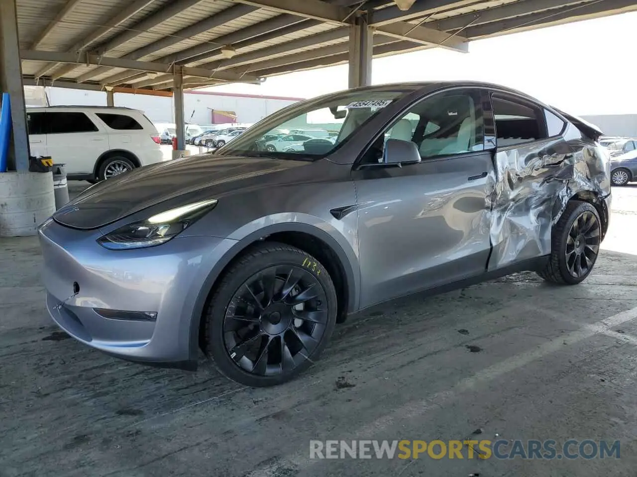 1 Photograph of a damaged car 7SAYGDEE2RF149327 TESLA MODEL Y 2024