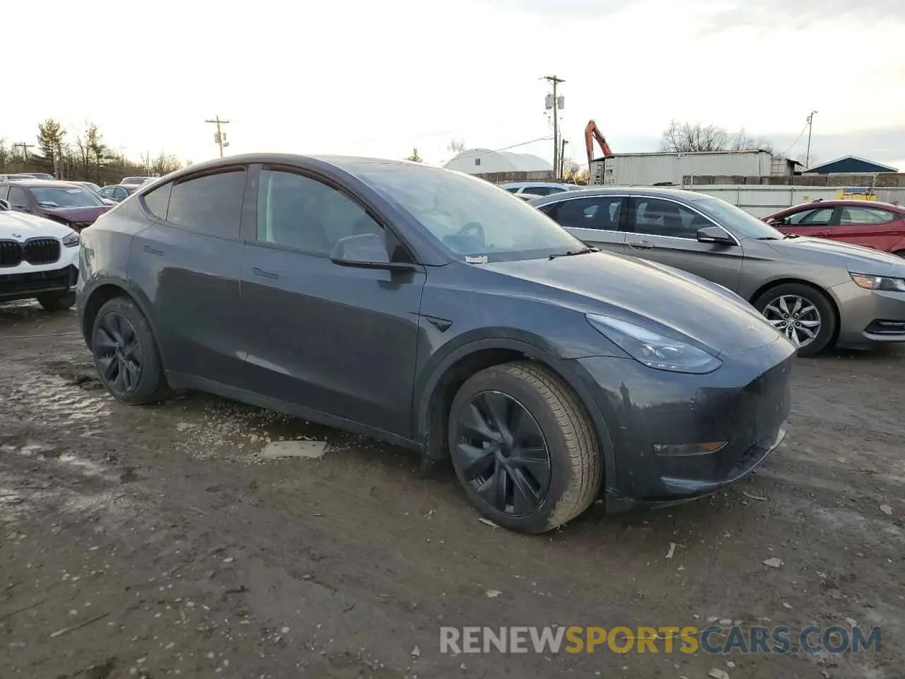 4 Photograph of a damaged car 7SAYGDEE2RF199662 TESLA MODEL Y 2024