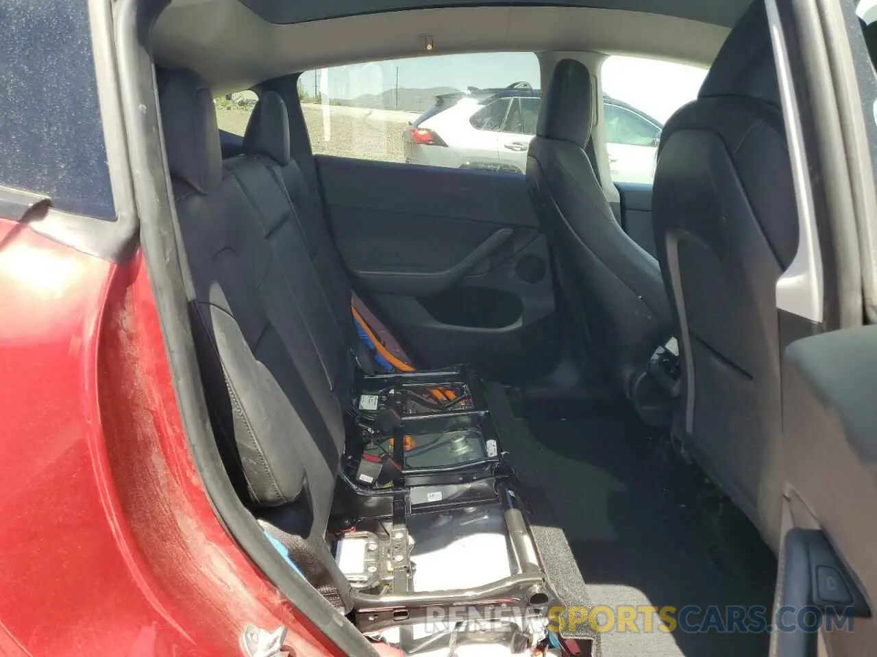 11 Photograph of a damaged car 7SAYGDEE2RF988958 TESLA MODEL Y 2024