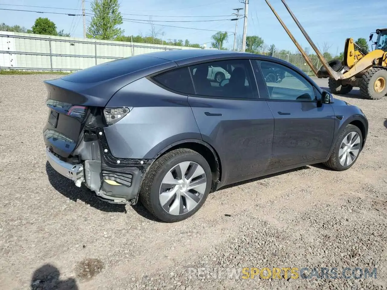 3 Photograph of a damaged car 7SAYGDEE3RA217776 TESLA MODEL Y 2024