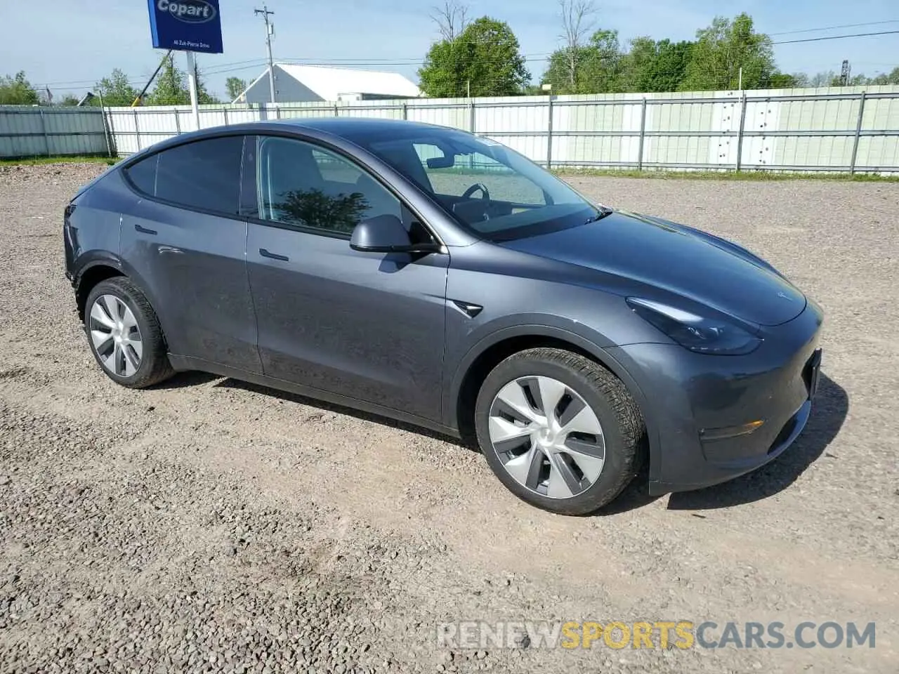 4 Photograph of a damaged car 7SAYGDEE3RA217776 TESLA MODEL Y 2024
