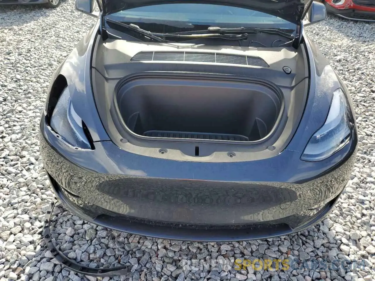 12 Photograph of a damaged car 7SAYGDEE3RA249434 TESLA MODEL Y 2024