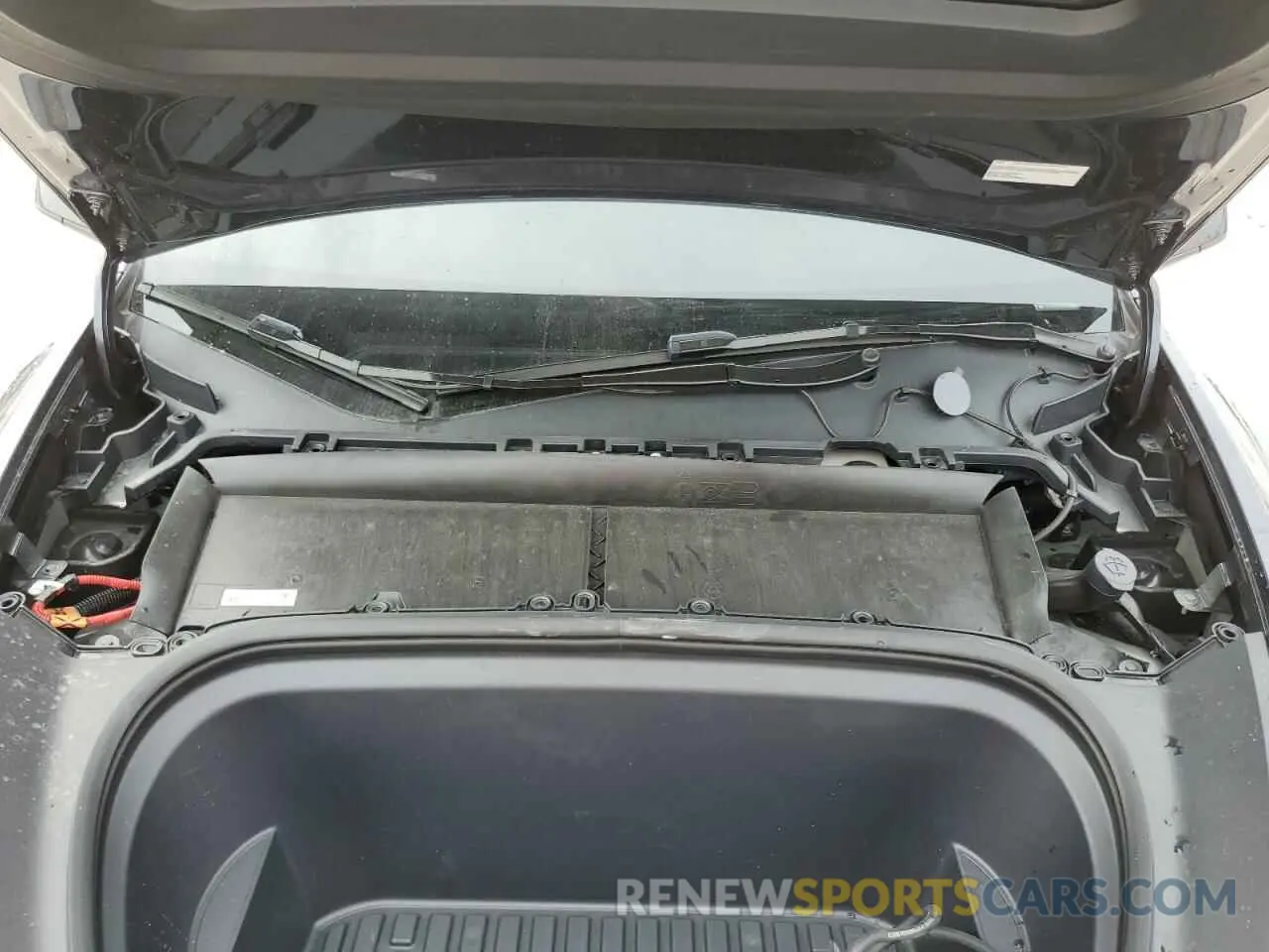 12 Photograph of a damaged car 7SAYGDEE3RA253354 TESLA MODEL Y 2024
