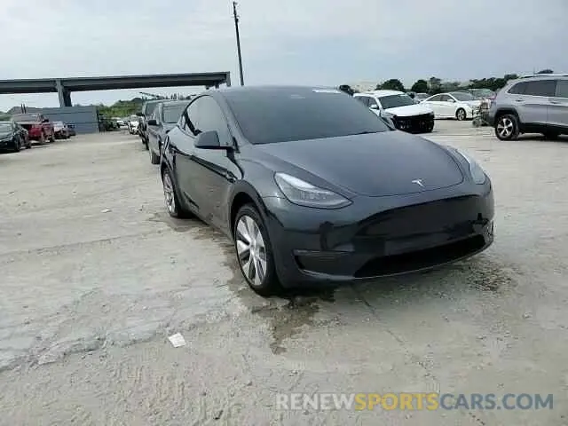 14 Photograph of a damaged car 7SAYGDEE3RA253354 TESLA MODEL Y 2024