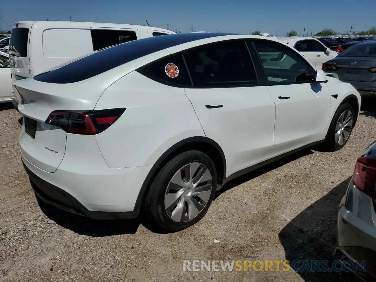 3 Photograph of a damaged car 7SAYGDEE3RA278884 TESLA MODEL Y 2024
