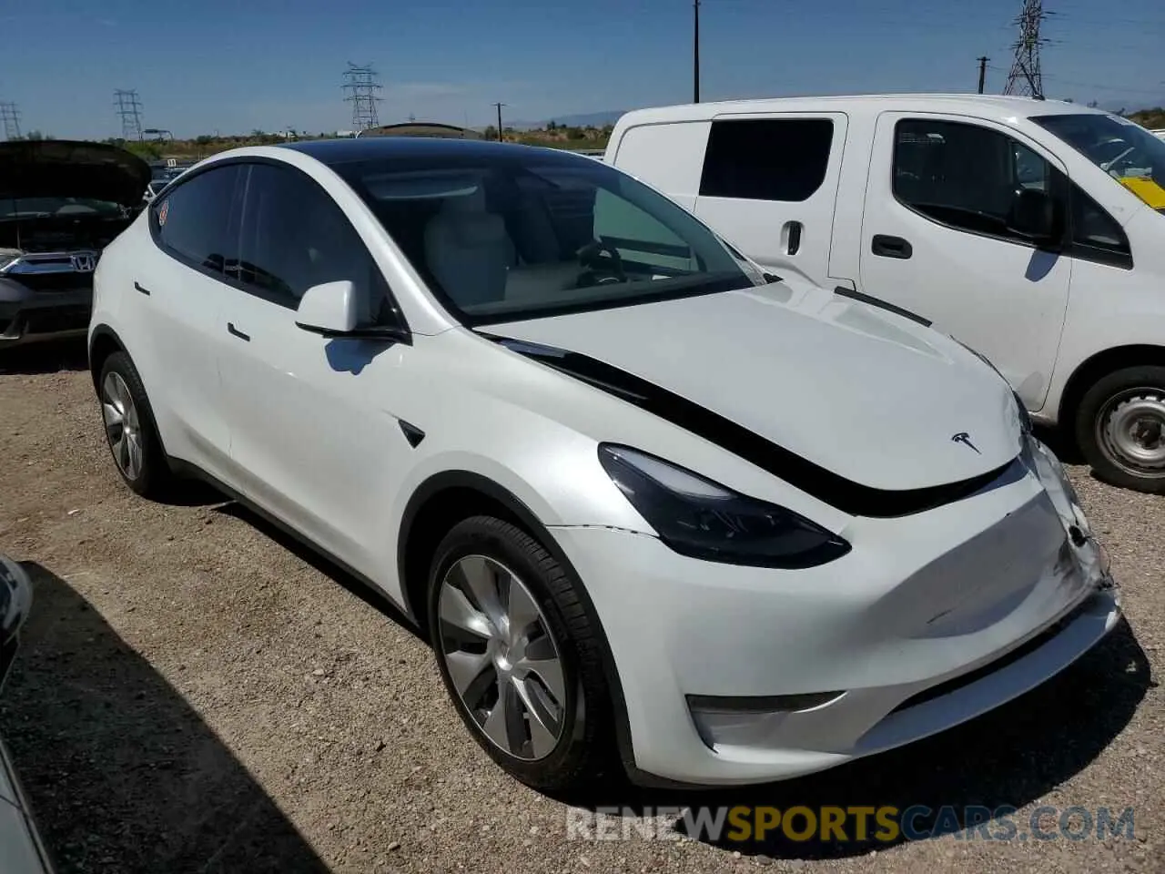 4 Photograph of a damaged car 7SAYGDEE3RA278884 TESLA MODEL Y 2024