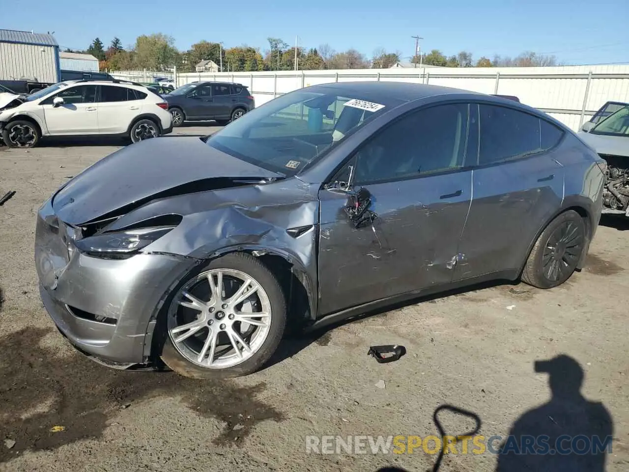 1 Photograph of a damaged car 7SAYGDEE3RA279131 TESLA MODEL Y 2024