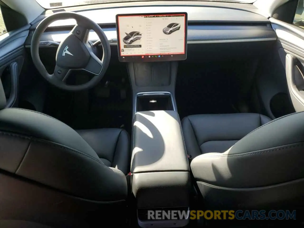 8 Photograph of a damaged car 7SAYGDEE3RA279131 TESLA MODEL Y 2024