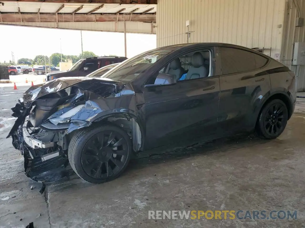 1 Photograph of a damaged car 7SAYGDEE3RA280814 TESLA MODEL Y 2024