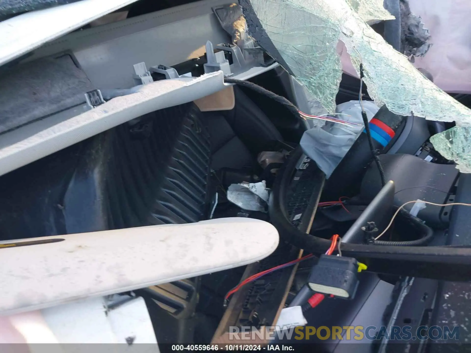 5 Photograph of a damaged car 7SAYGDEE3RA317909 TESLA MODEL Y 2024