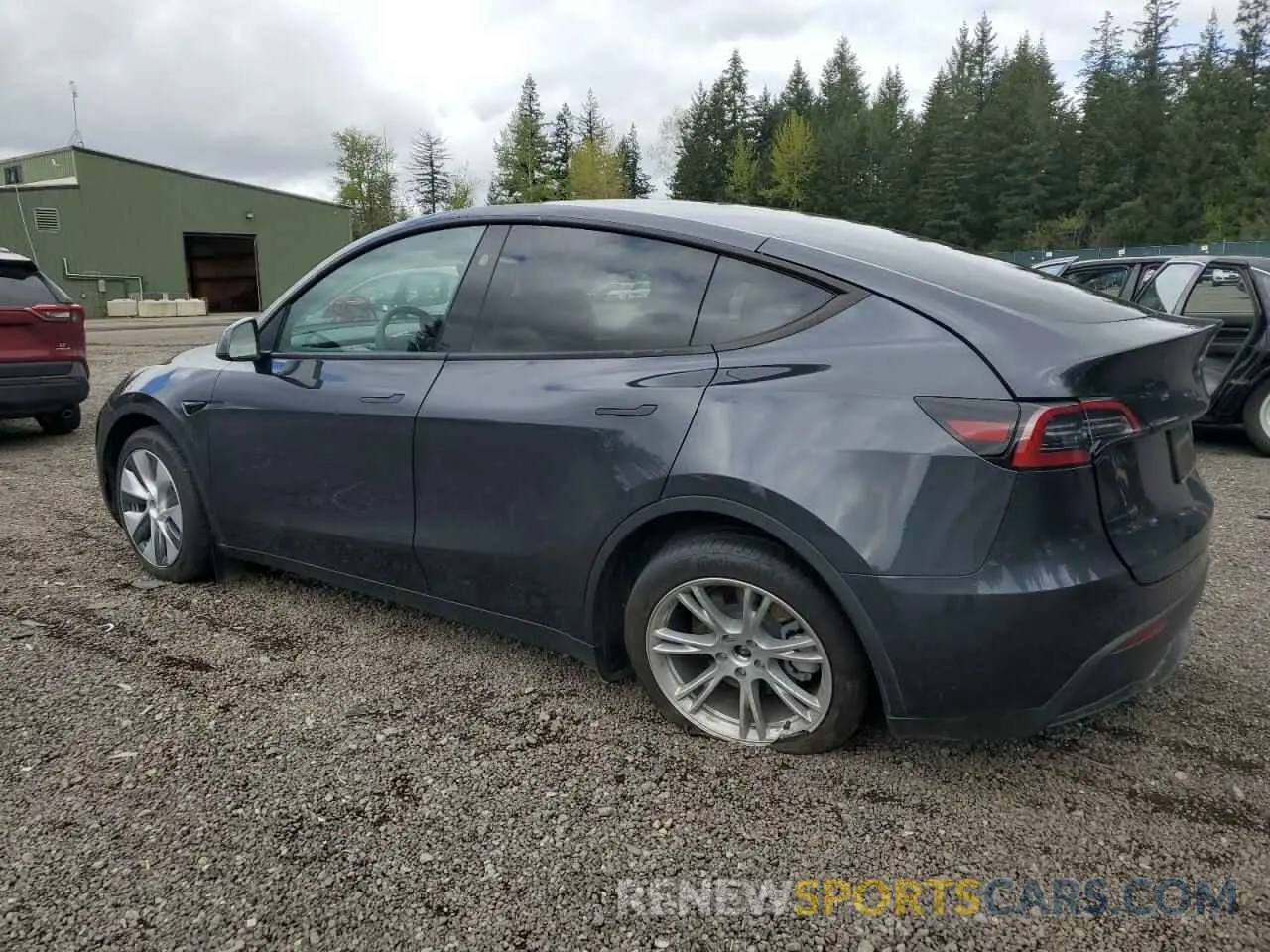 2 Photograph of a damaged car 7SAYGDEE3RF072919 TESLA MODEL Y 2024