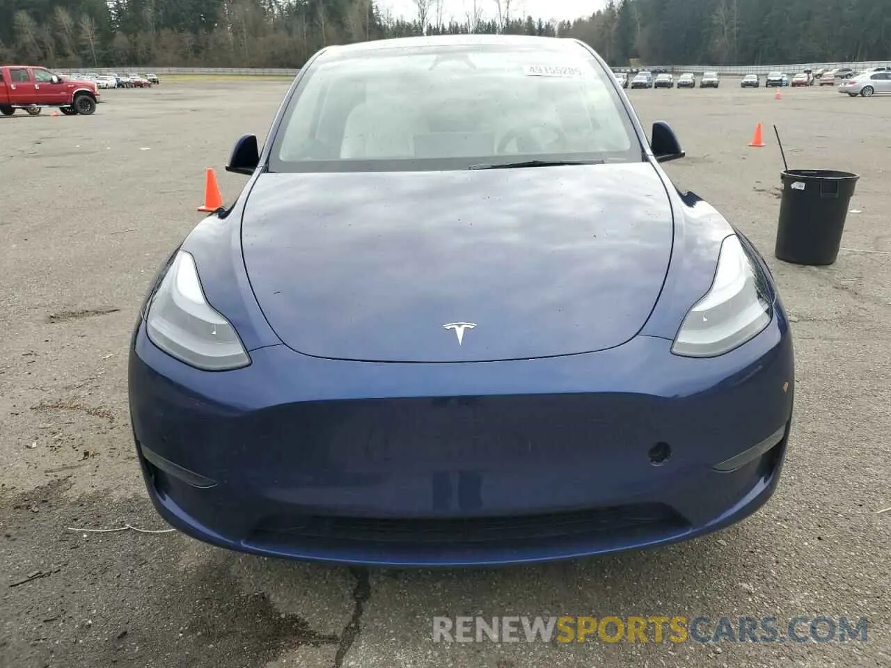 5 Photograph of a damaged car 7SAYGDEE3RF205470 TESLA MODEL Y 2024