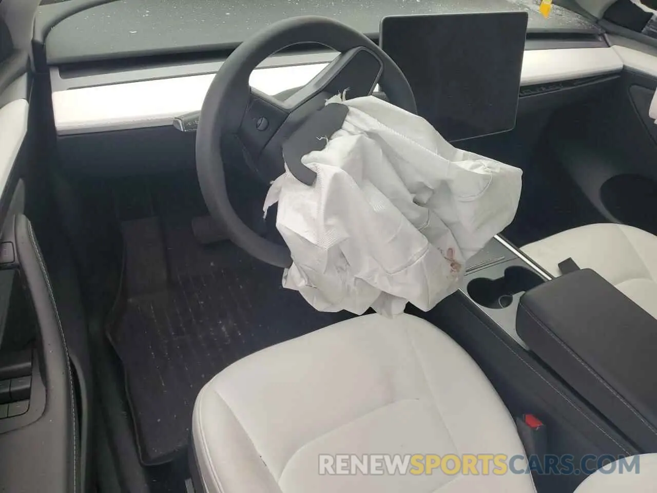 8 Photograph of a damaged car 7SAYGDEE3RF993215 TESLA MODEL Y 2024