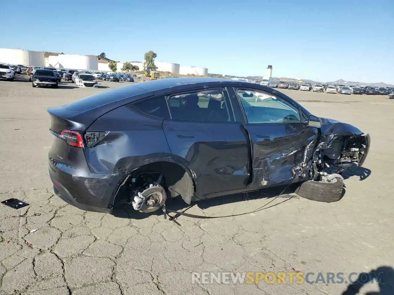 3 Photograph of a damaged car 7SAYGDEE4RA224140 TESLA MODEL Y 2024