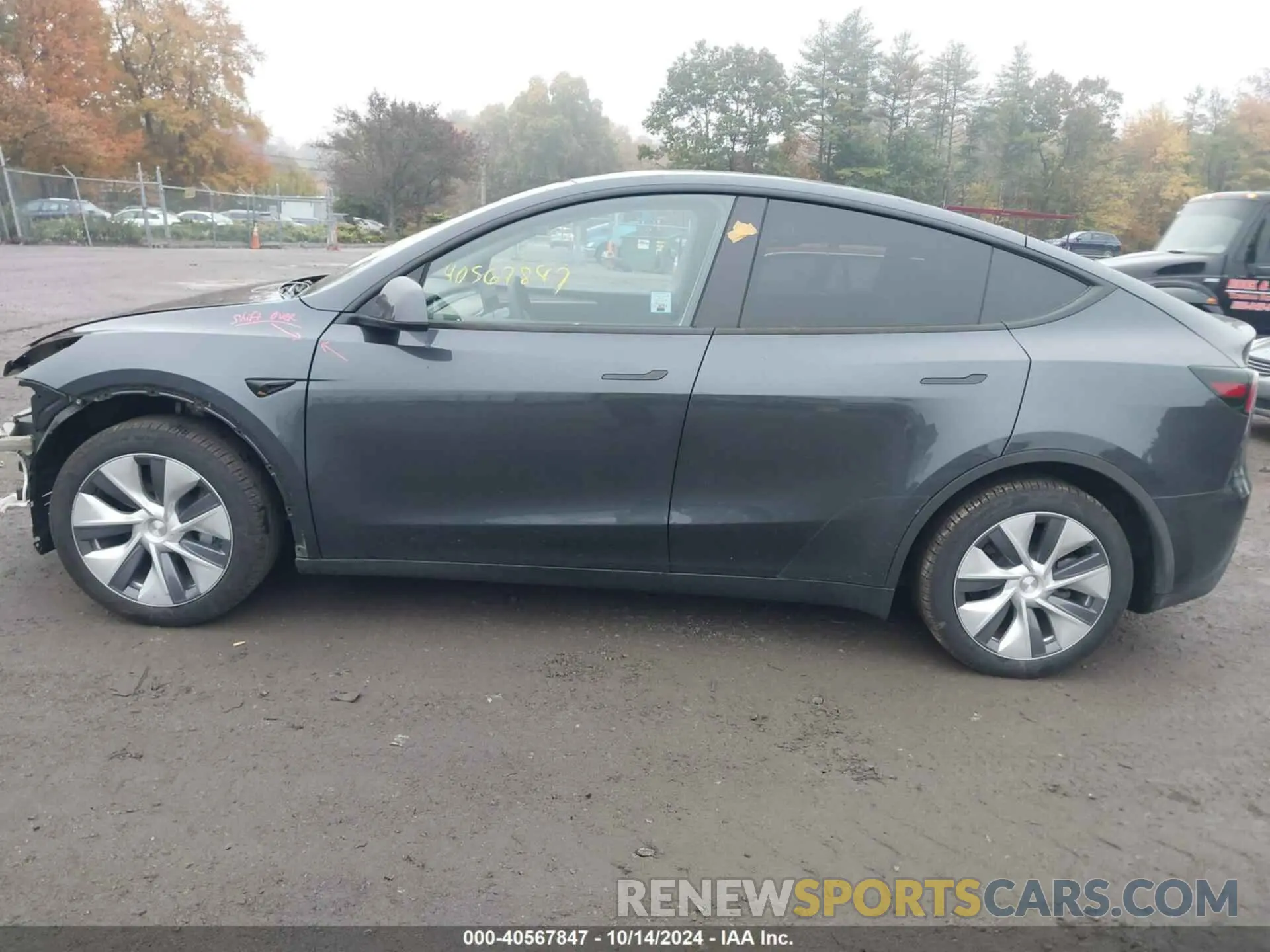 15 Photograph of a damaged car 7SAYGDEE4RA226437 TESLA MODEL Y 2024