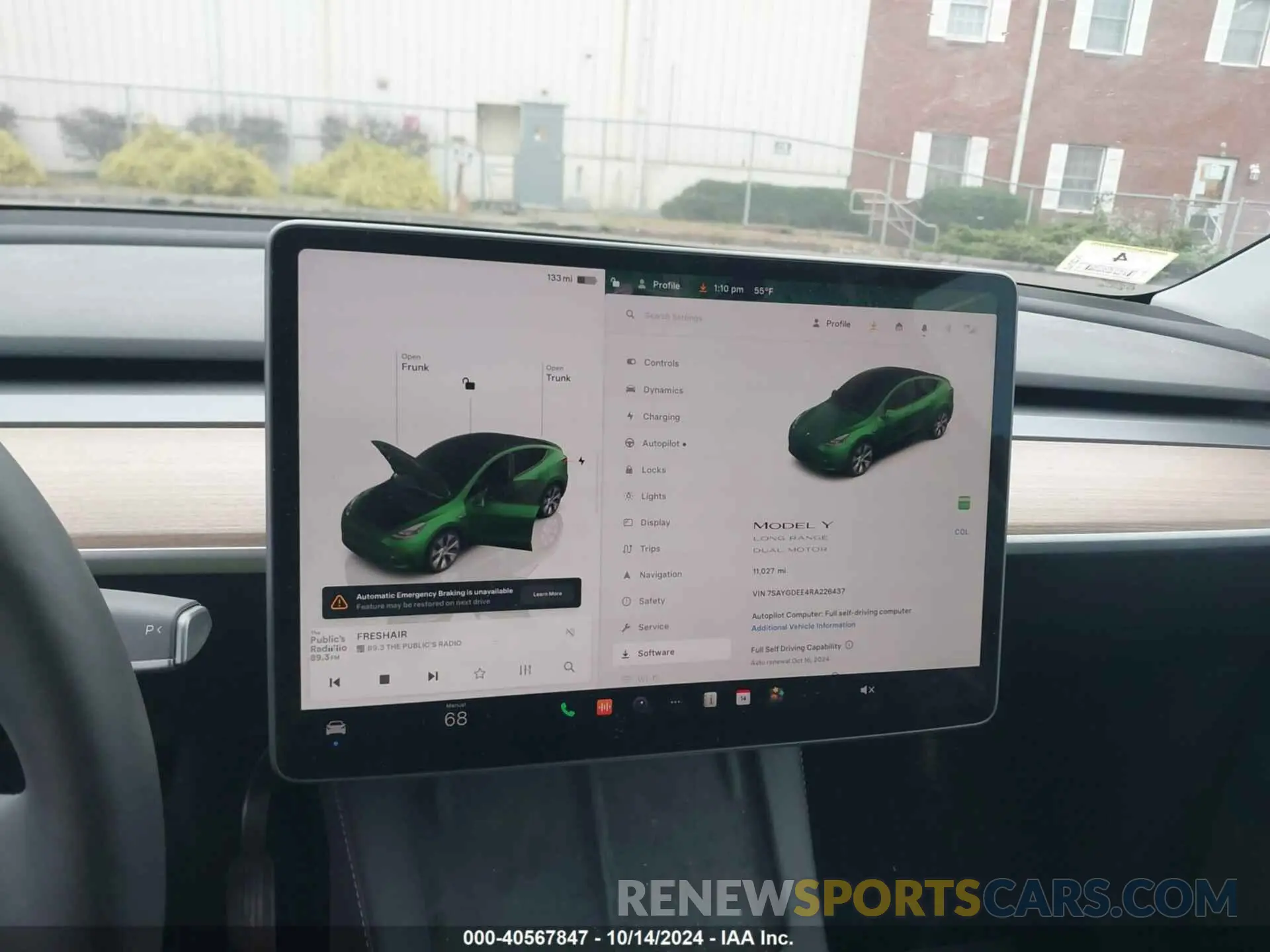 19 Photograph of a damaged car 7SAYGDEE4RA226437 TESLA MODEL Y 2024