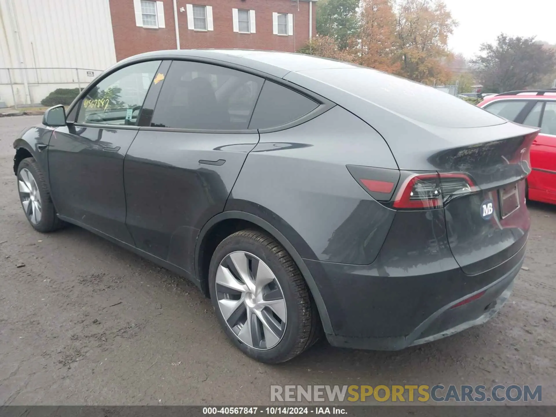 3 Photograph of a damaged car 7SAYGDEE4RA226437 TESLA MODEL Y 2024