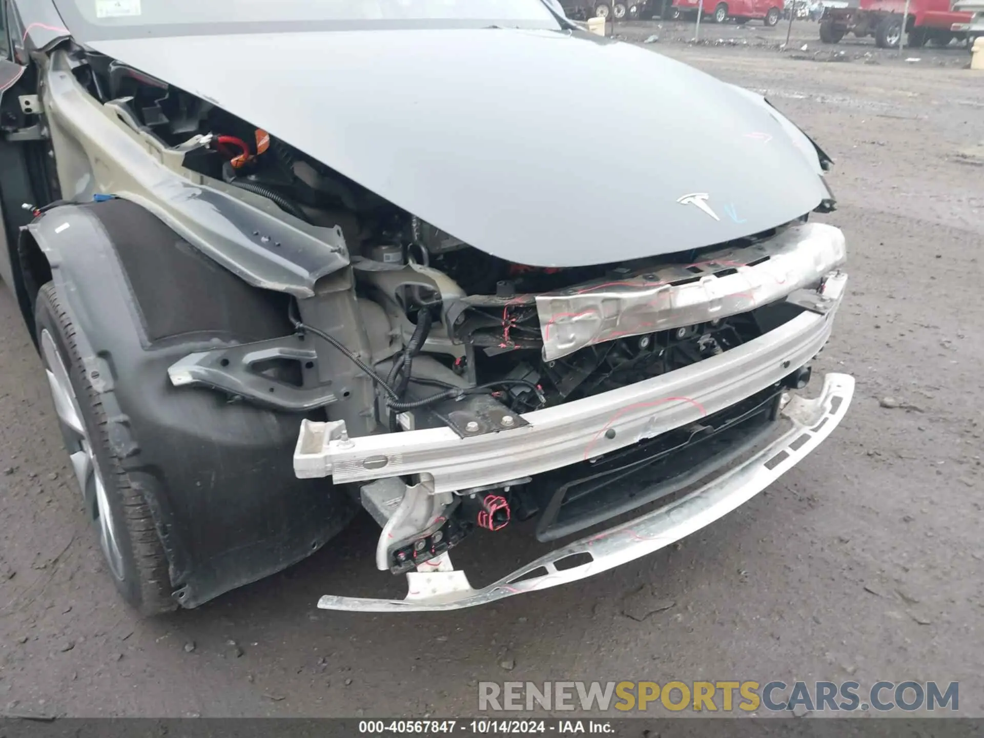 6 Photograph of a damaged car 7SAYGDEE4RA226437 TESLA MODEL Y 2024