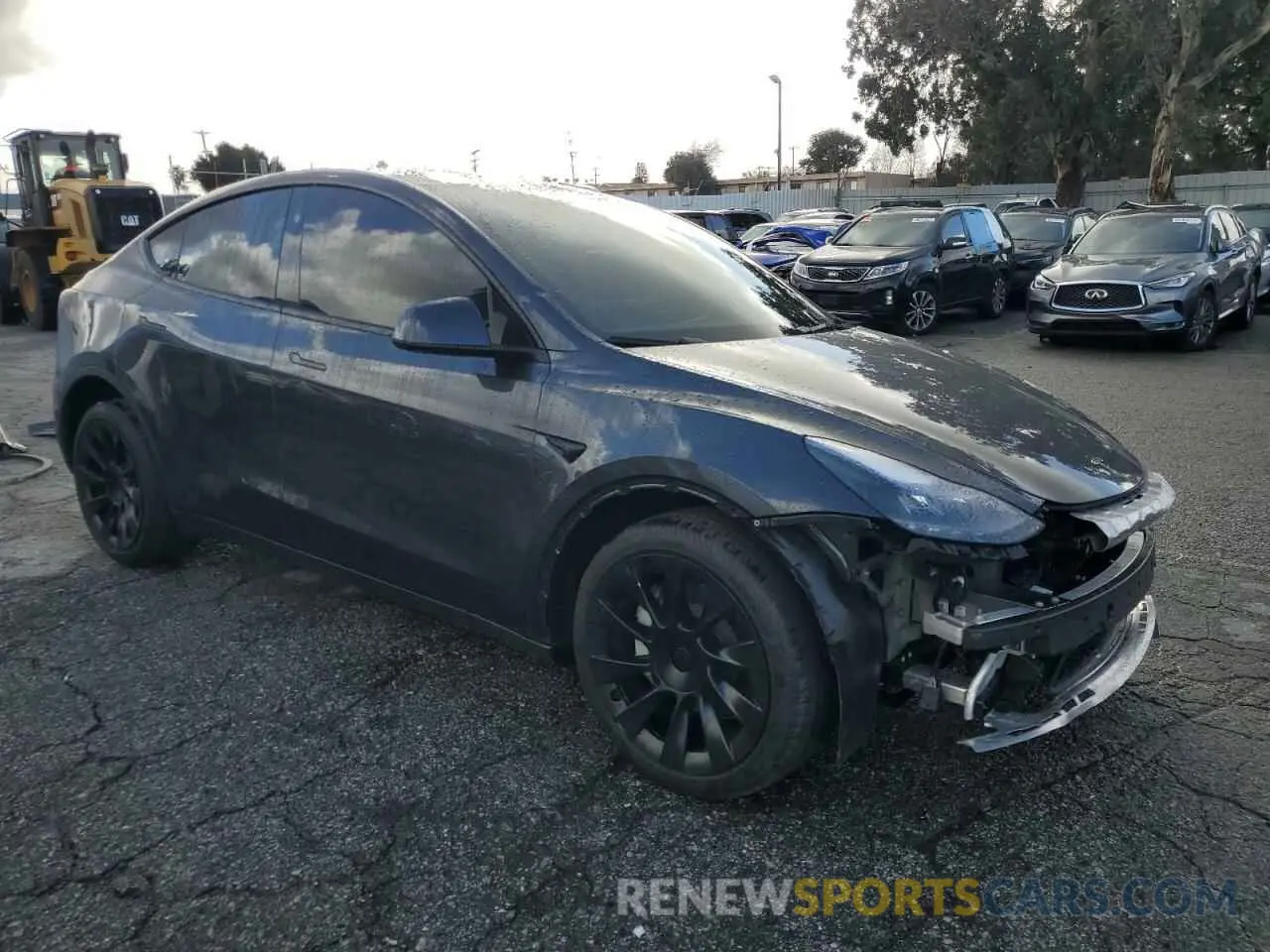 4 Photograph of a damaged car 7SAYGDEE4RA229466 TESLA MODEL Y 2024
