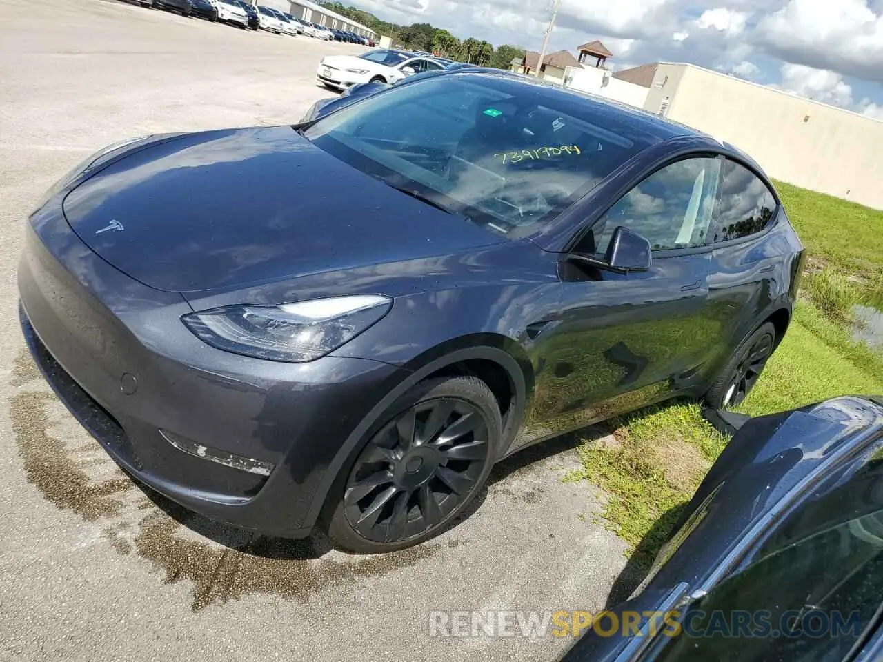 1 Photograph of a damaged car 7SAYGDEE4RA234411 TESLA MODEL Y 2024