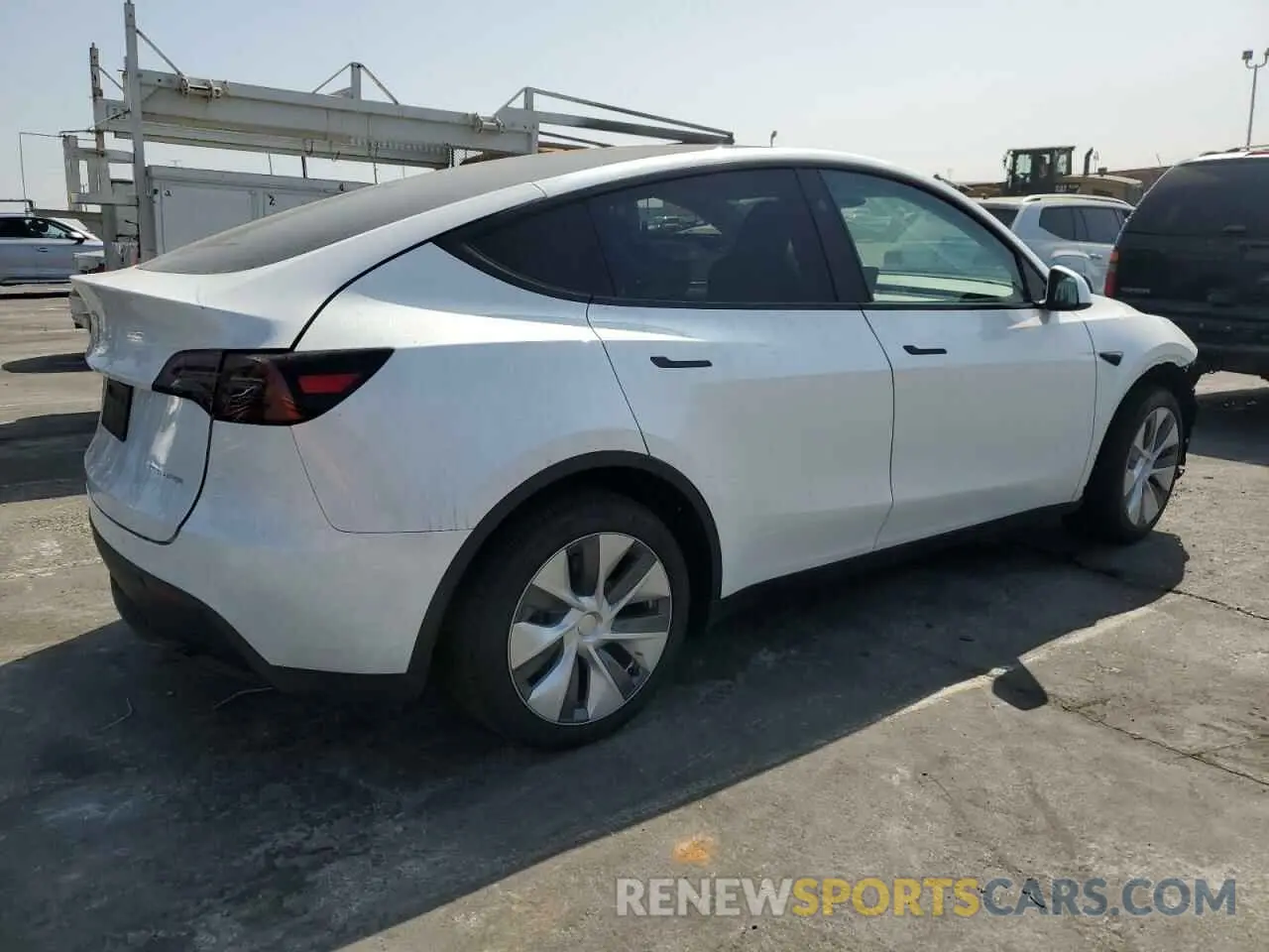 3 Photograph of a damaged car 7SAYGDEE4RA259034 TESLA MODEL Y 2024