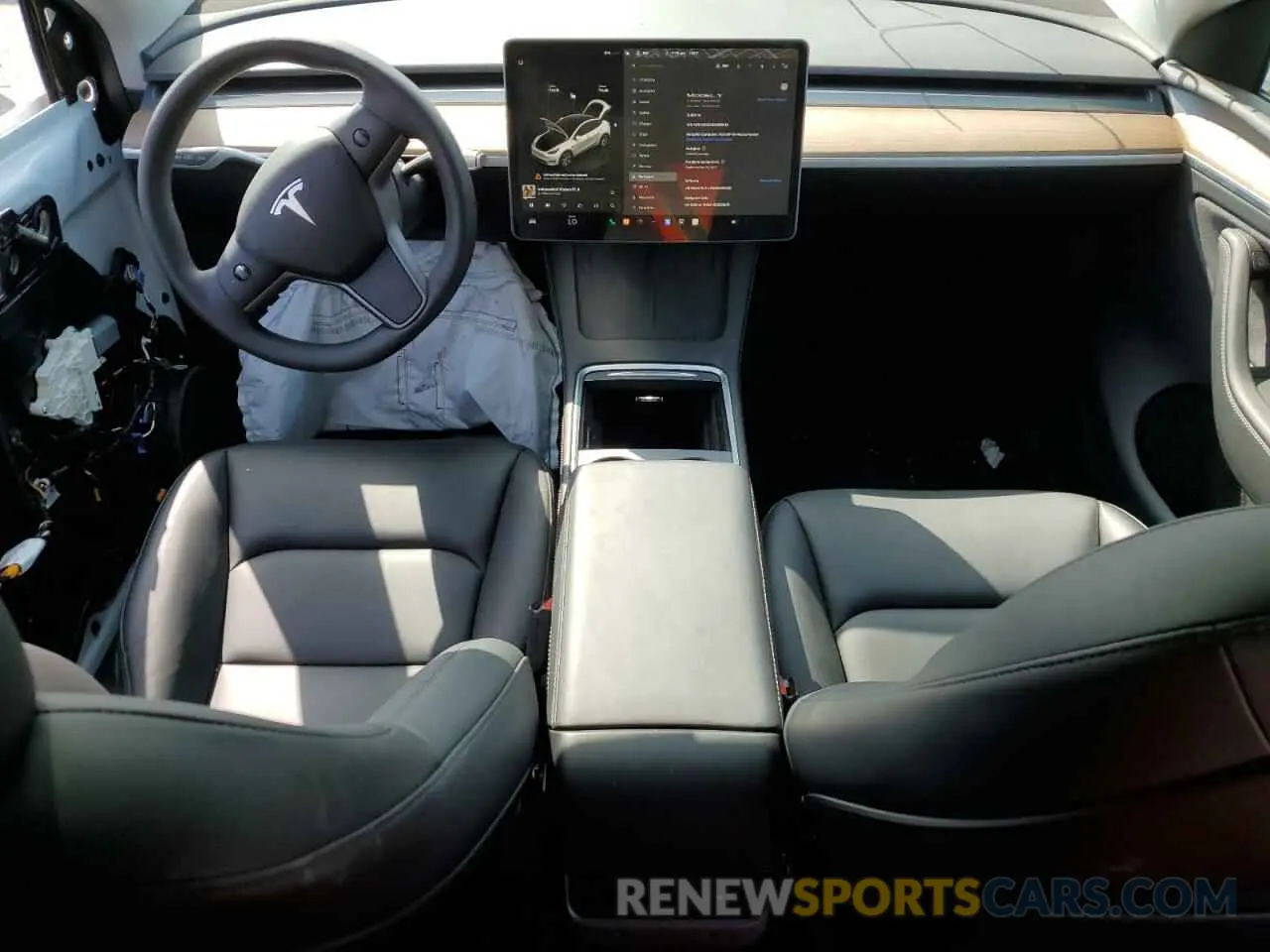 8 Photograph of a damaged car 7SAYGDEE4RA259034 TESLA MODEL Y 2024