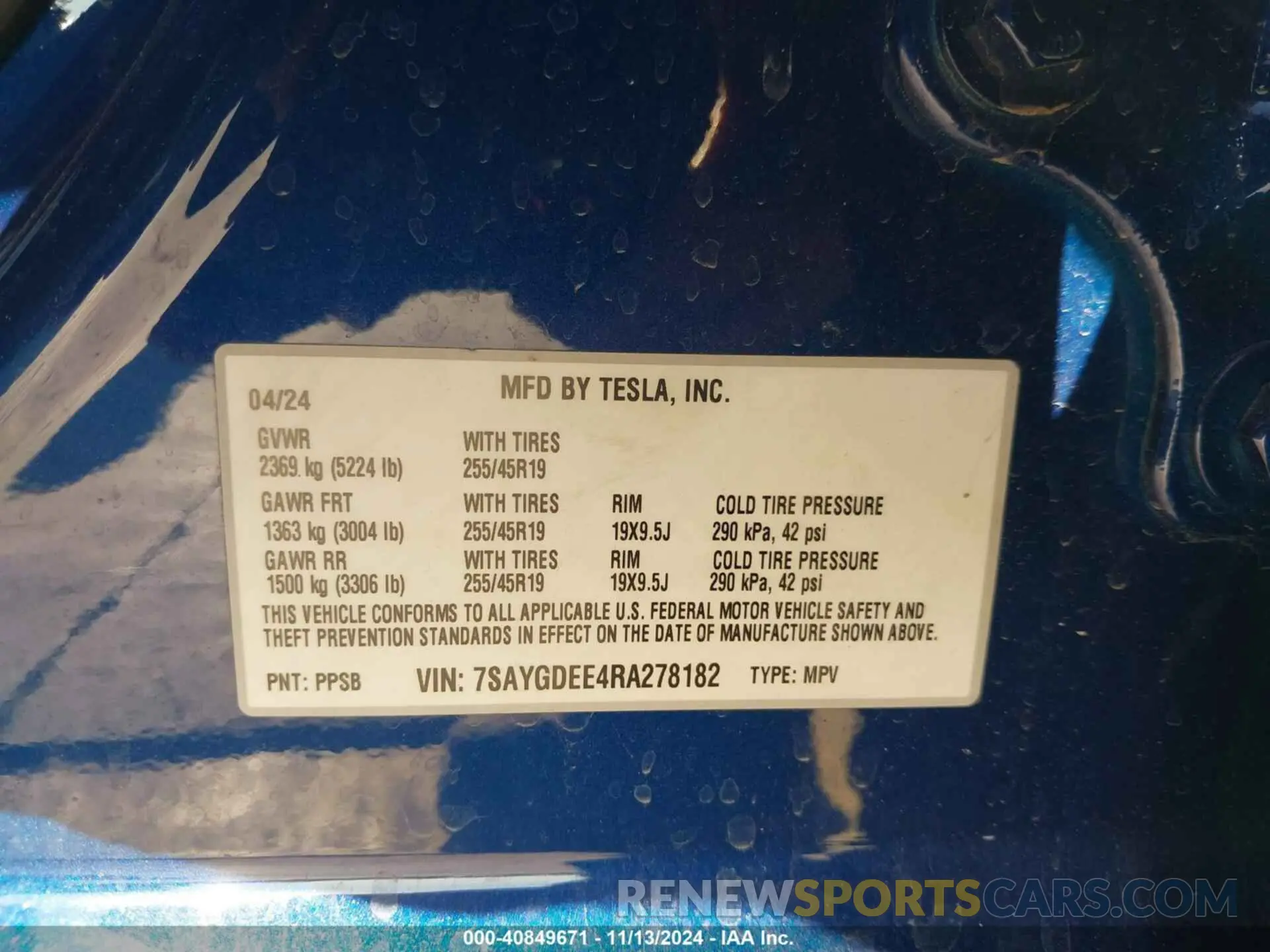 9 Photograph of a damaged car 7SAYGDEE4RA278182 TESLA MODEL Y 2024
