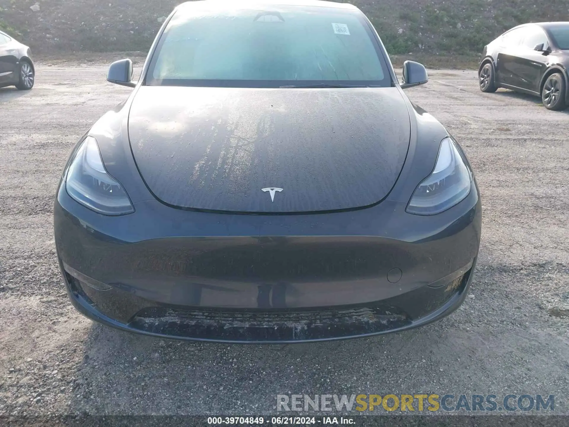 6 Photograph of a damaged car 7SAYGDEE4RA283088 TESLA MODEL Y 2024