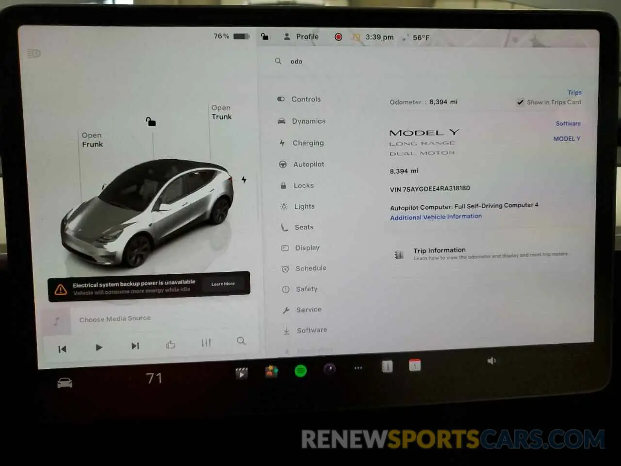 9 Photograph of a damaged car 7SAYGDEE4RA318180 TESLA MODEL Y 2024